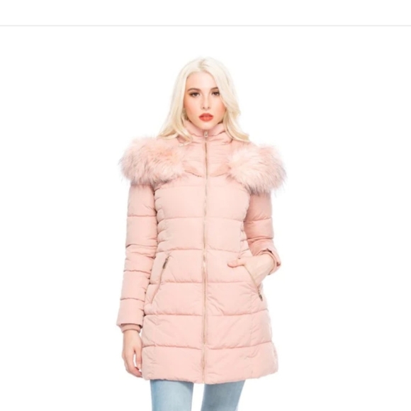 **ISO**Wanted* GUESS Yoko puffer coat with sweetheart faux fur shorter inner li… - Picture 11 of 14